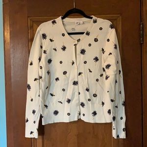 Gap Cream with navy and yellow flowers XL